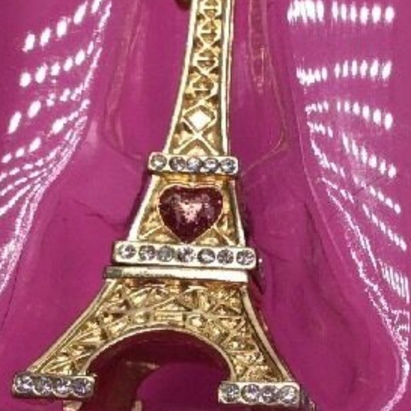 NWT Betsey Johnson Gold-Tone Eiffel Tower Keepsake - Picture 3 of 5